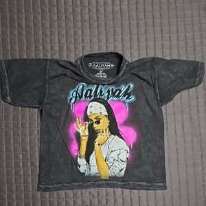 Aaliyah Graphic Crop Top T-Shirt - Black and Pink
